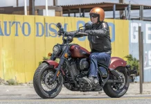 2023 Indian Chief Bobber Dark Horse Review: Retro Urban Motorcycle