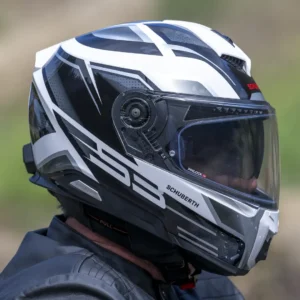 Schubert S3 Review: Full-Face Motorcycle Helmet with sunshield